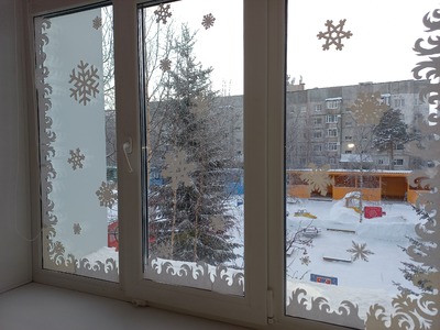 Оформление новогодних окон